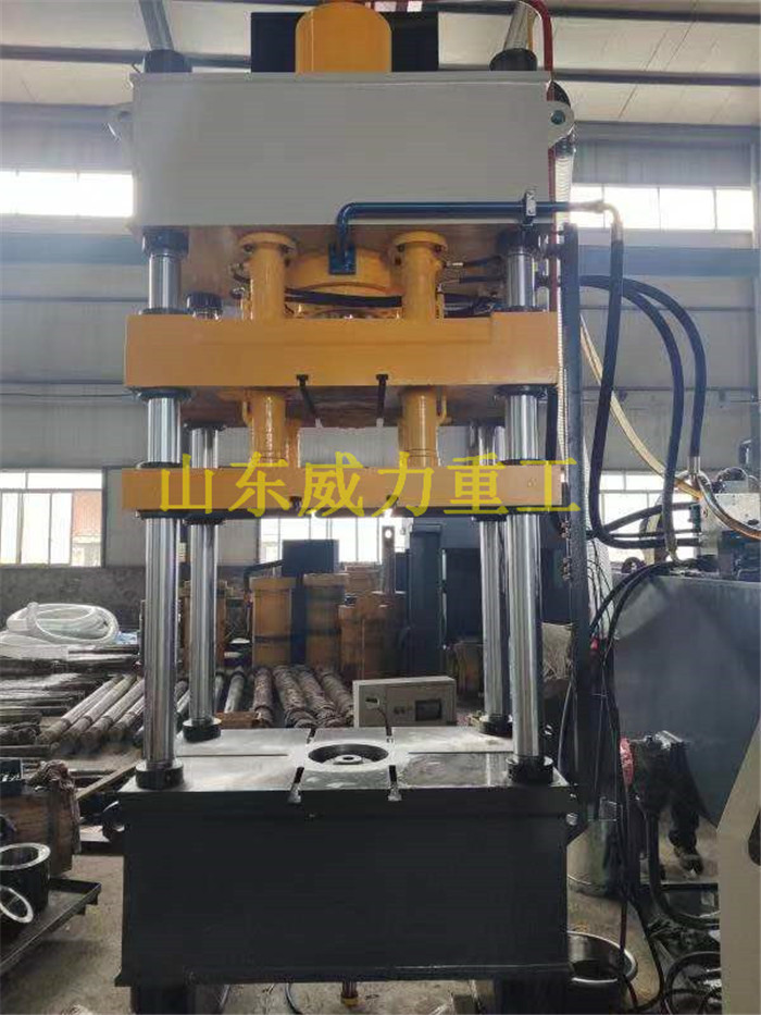 山东威力重工盐砖液压机型号齐全